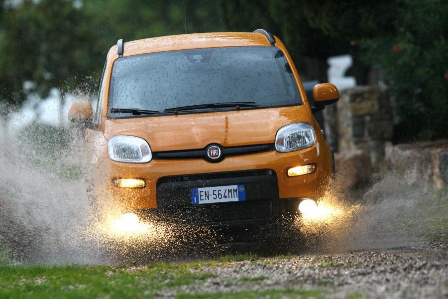  Fiat Panda Trekking 2012 года  (фото 20 из 50)